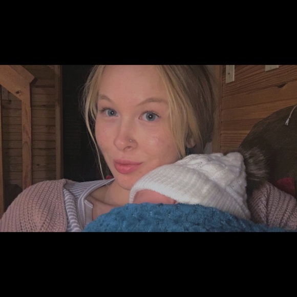 Meet your Posher, Mary - Picture 5 of 8